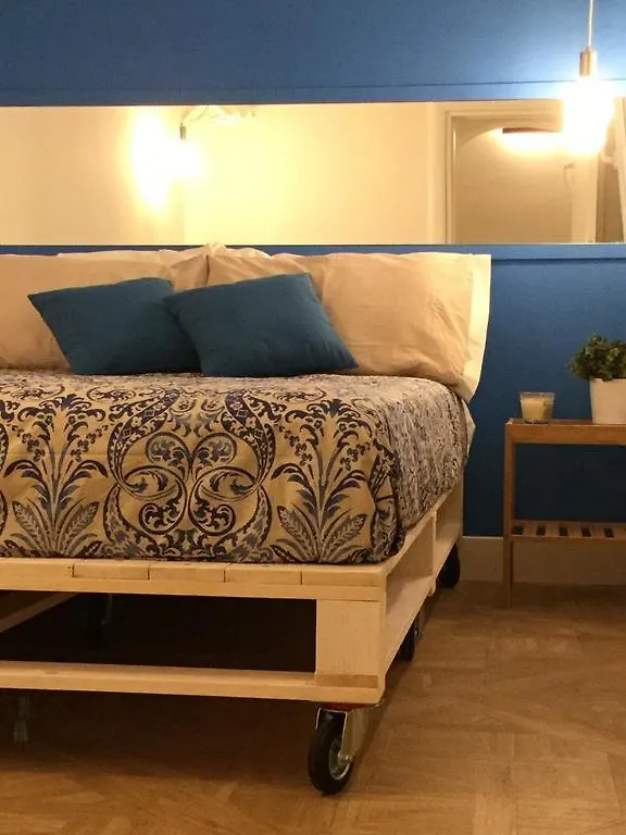 Appartamento Lure Holiday Napoli 2 0*,
