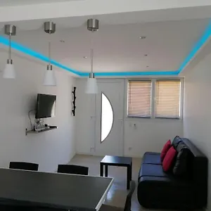 coquet-et-confortable-appartement-rognac.fr-provencehotel.com/
